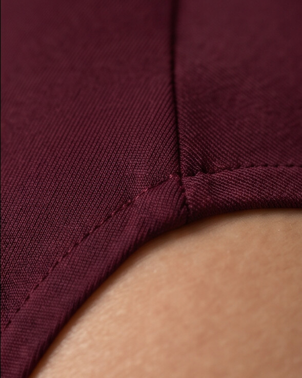 THE BARE BURGUNDY BODY