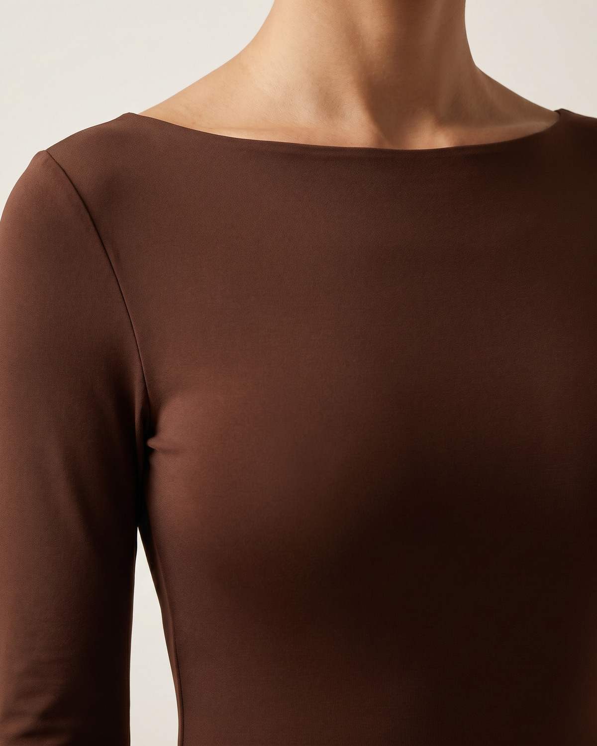 THE DRAPE BROWN BODY